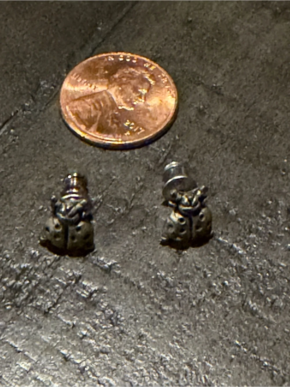 Vintage Silver Ladybug Stud Earrings - Cute Insect Design